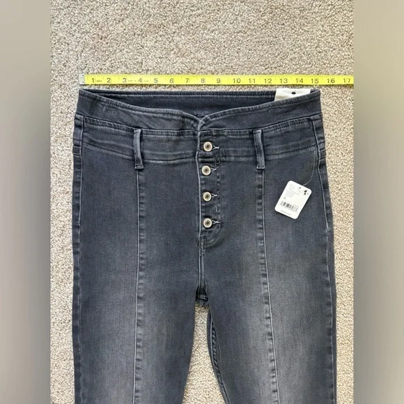 NWT Free People We the Free After Dark Mid Rise Flare Vintage Black Size… - Picture 6 of 14
